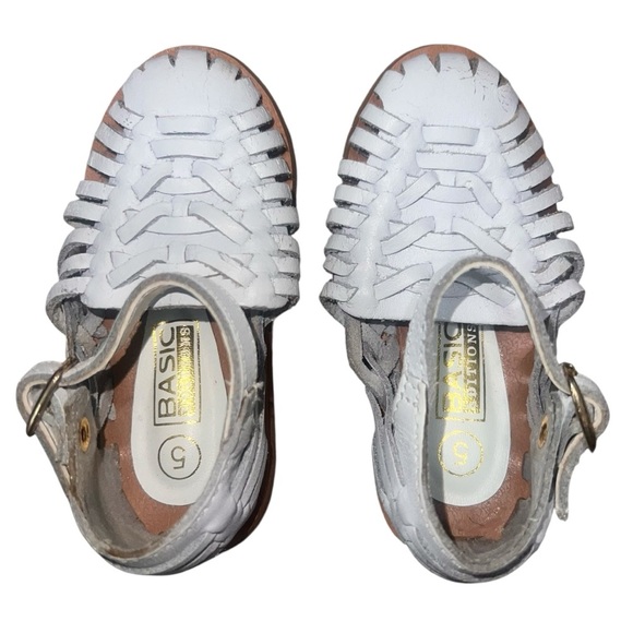 Vintage Baby Basic Editions Harache White Leather Sandals Ankle Strap 5 Infant - Picture 1 of 6